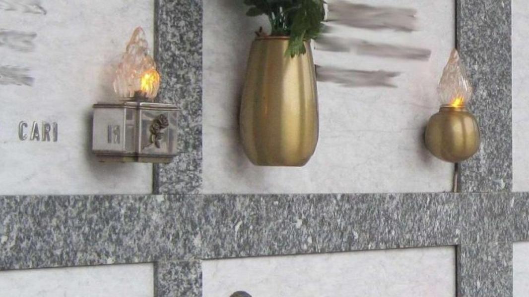 lucu-votive-cimitero.jpg