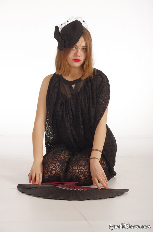 MarvelCharm_Nicolette-Black-Lace-031