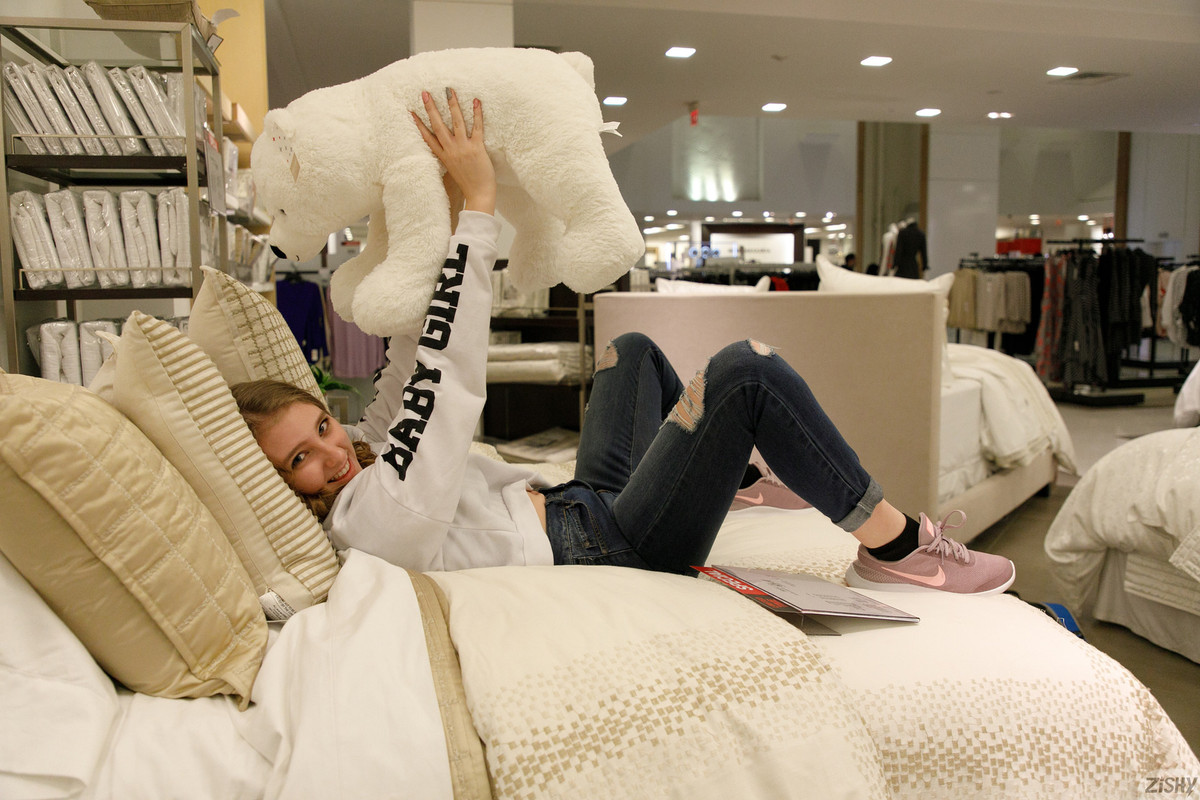 full_045_1029021403549975