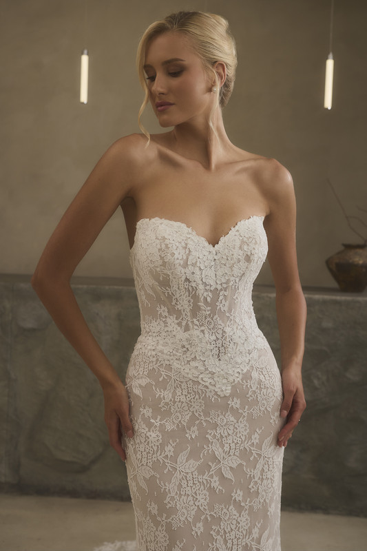 Casablanca Bridal Darcy Bodice Close Up