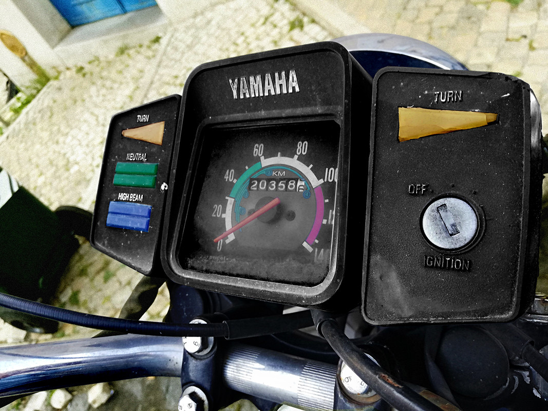 YAMAHA_RX100_LX2405-12