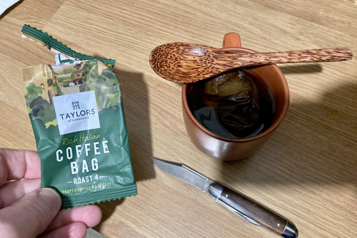 F56B5BE9-684D-4F98-B10B-F720EA7E4FB8