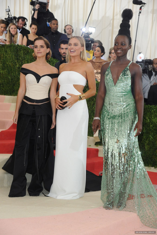 emmawatson-updates.com (204)