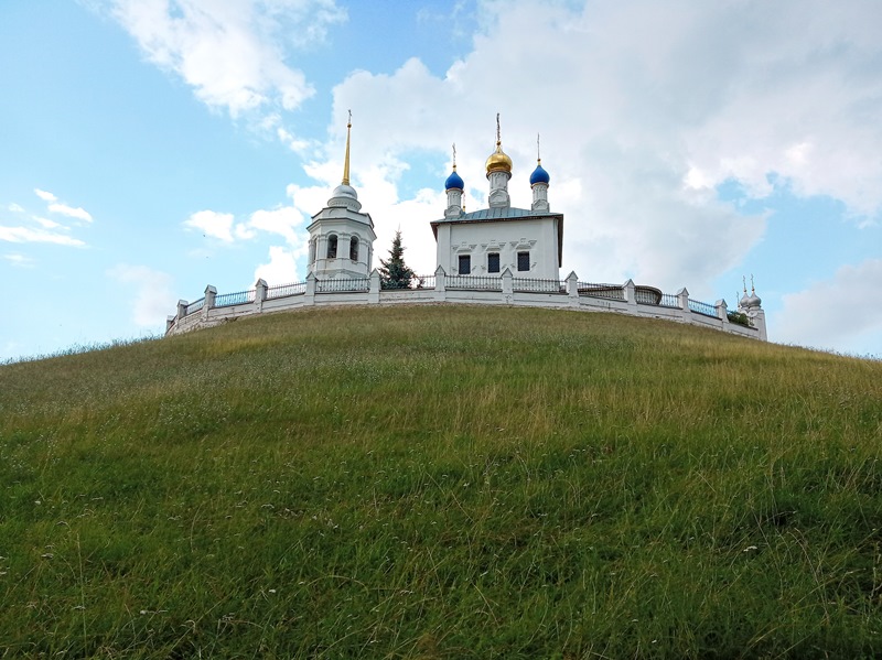 Дикое поле от Цны до Дона. Тамбов и Елец, Воргольские Скалы, Романцевские горы...