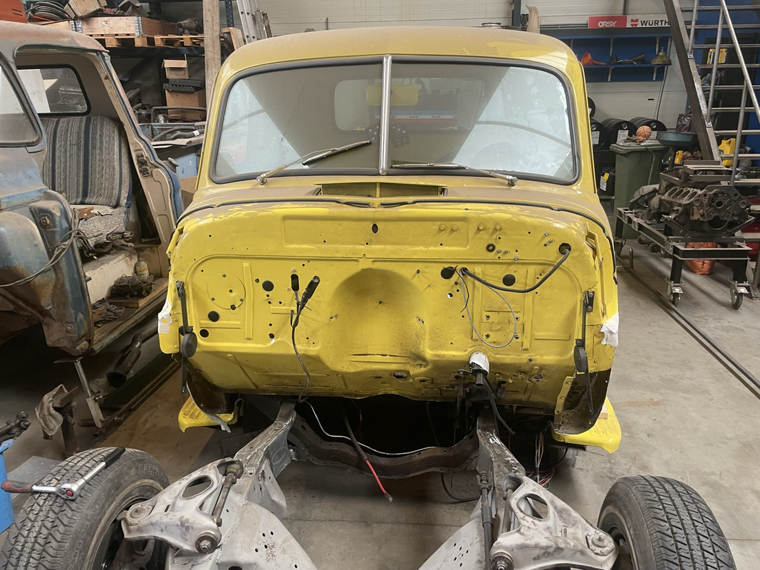 182F9017-E7E6-4621-9ADC-E9EF26ED37D6