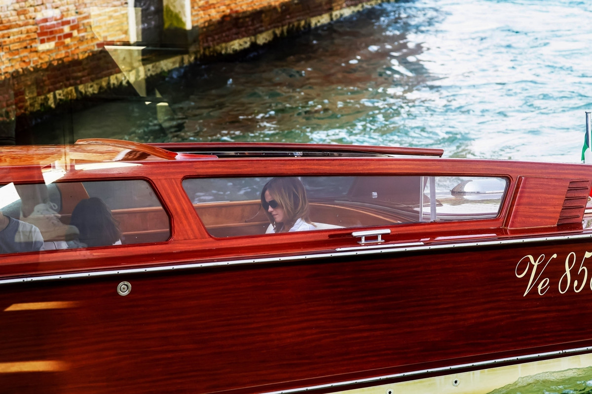 emmawatson-photogallery.blogspot.com (21)