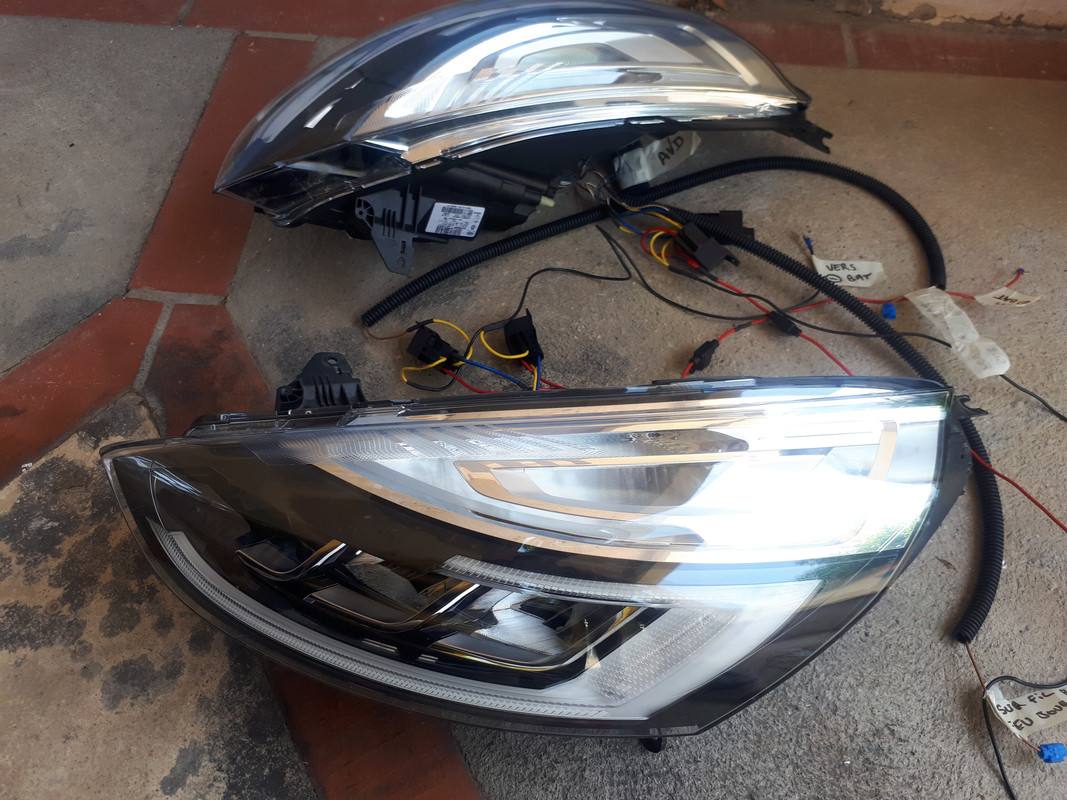 Vends] Phares led pure vision Clio IV + adaptateurs - Clio RS Concept ®