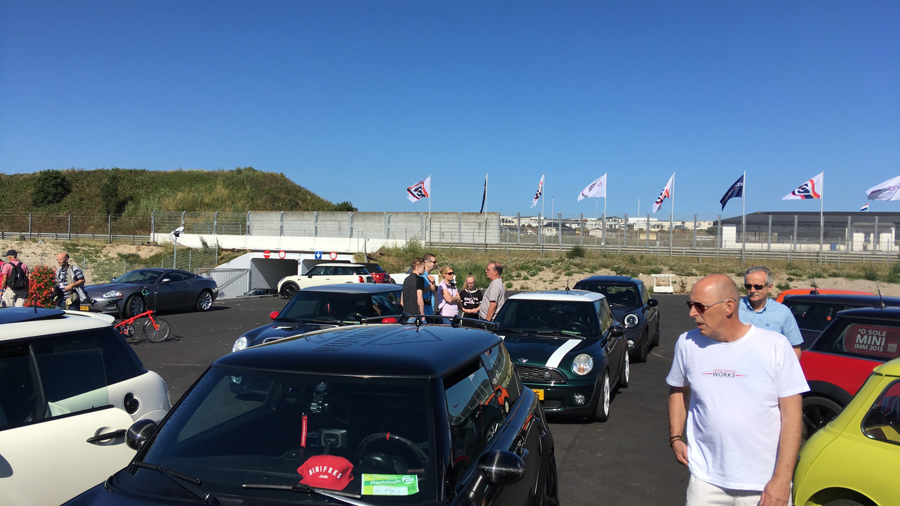 11A7C64E-9C36-4799-9D63-5AC8EC4BF86B