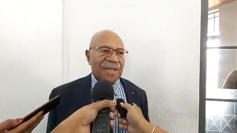 Rabuka-sus-sm