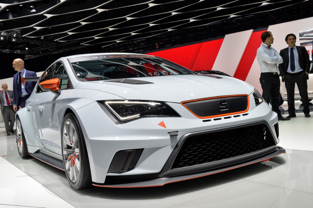 SEAT-Leon-CUP-Racer-sursa-salon-auto.ch-01
