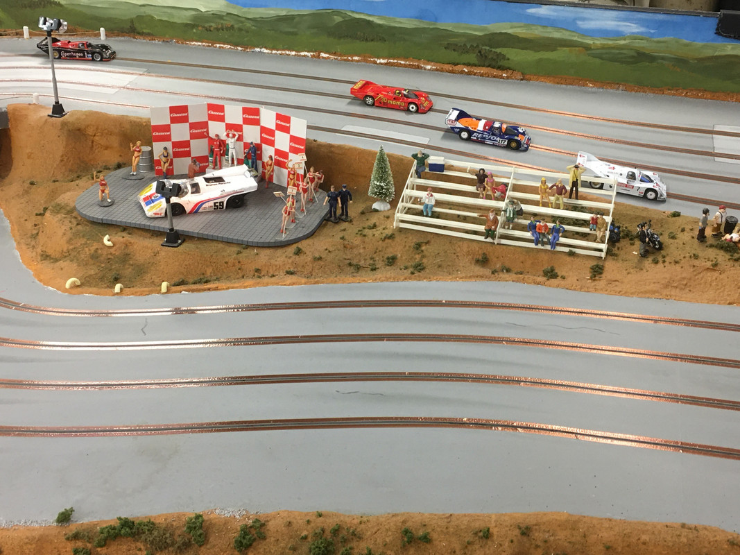 [Image: 10-BB80-E5-B7-D2-432-A-ACAD-3-B2-A91-D1-EC88.jpg]