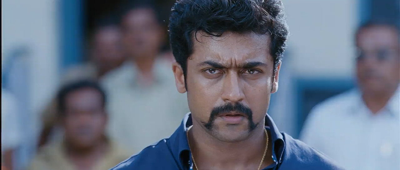 Singam 2 2013 BluRay [Tamil] 480p, 720p ESub Screenshot