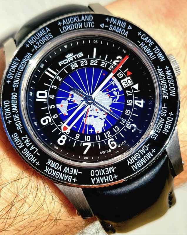 6C5B3298-2127-4CB8-AAF3-05B4AC41EB90