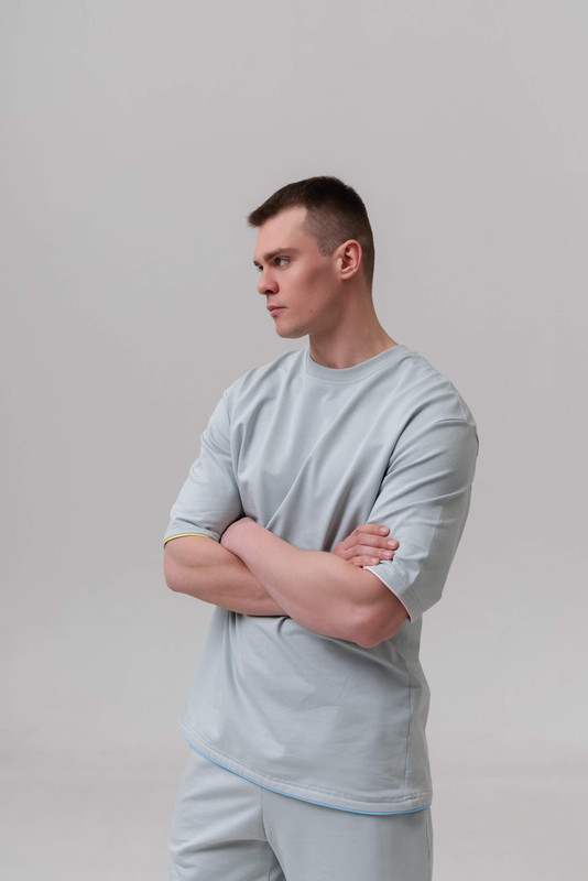 Футболка оверсайз сіро-зелена