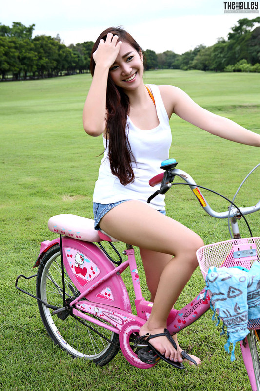 lolita-cheng-850017