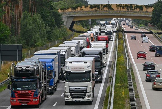 Rusijos Federacijos Valstybės Dūma uždraudė lenkiškiems sunkvežimiams keliauti į Rusiją