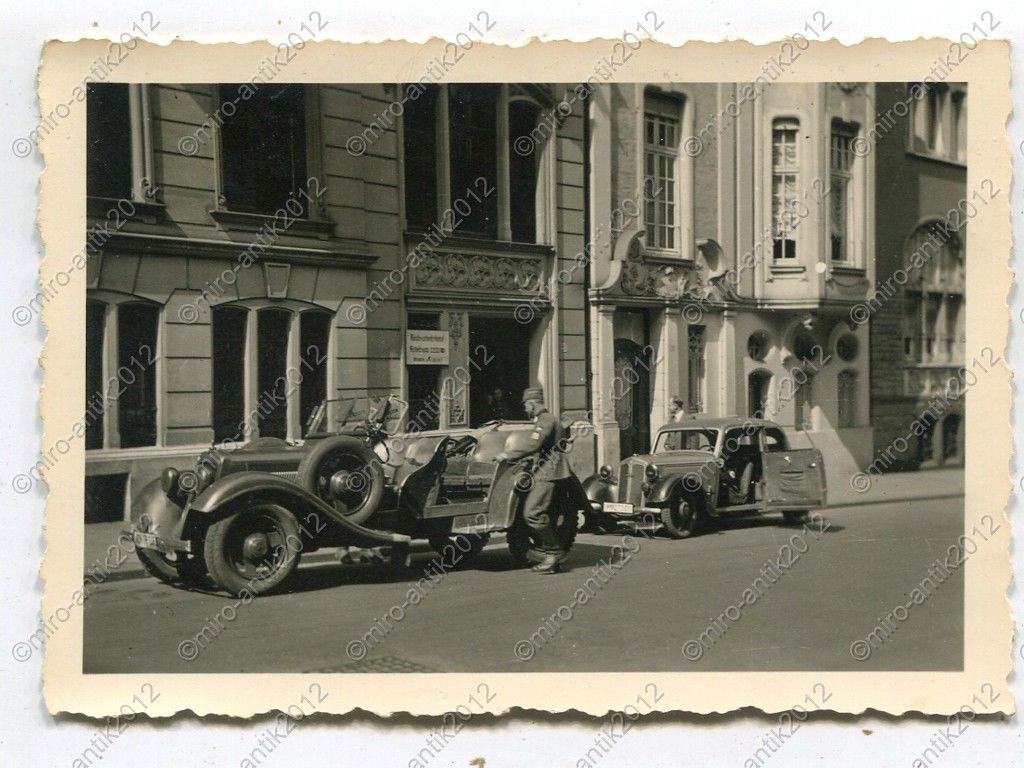 Foto, PKW vor Reichsarbeitsdienst Büro in Aachen