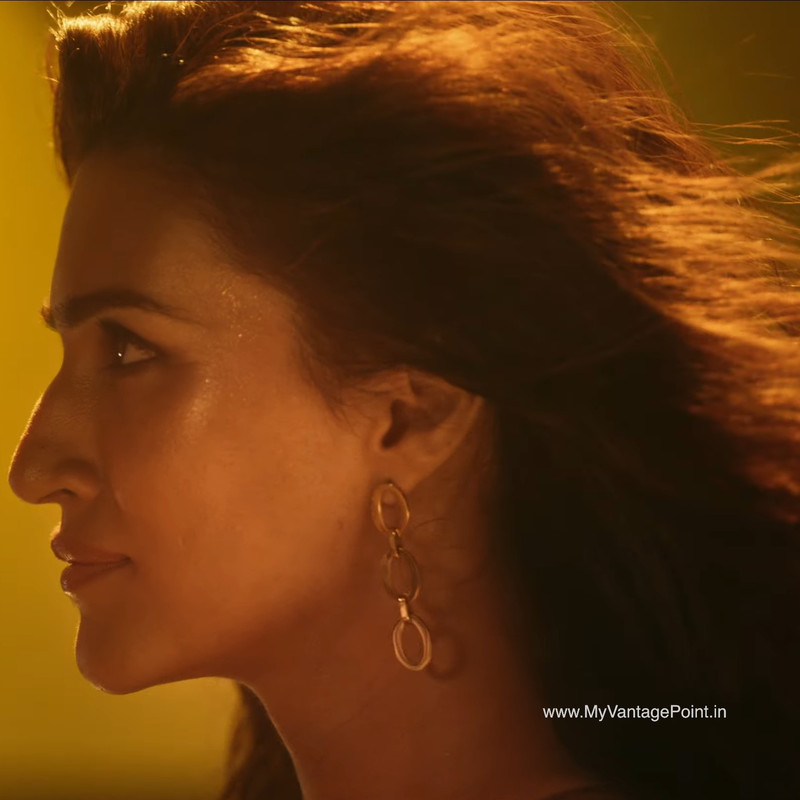 kriti-sanon-hot-in-hum-aaye-hai-song