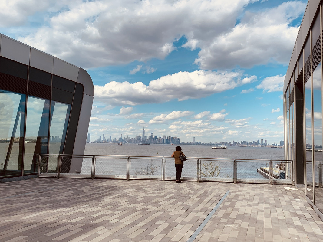 CFB0DB96-5AAE-47D0-964D-AD032E12E1B0