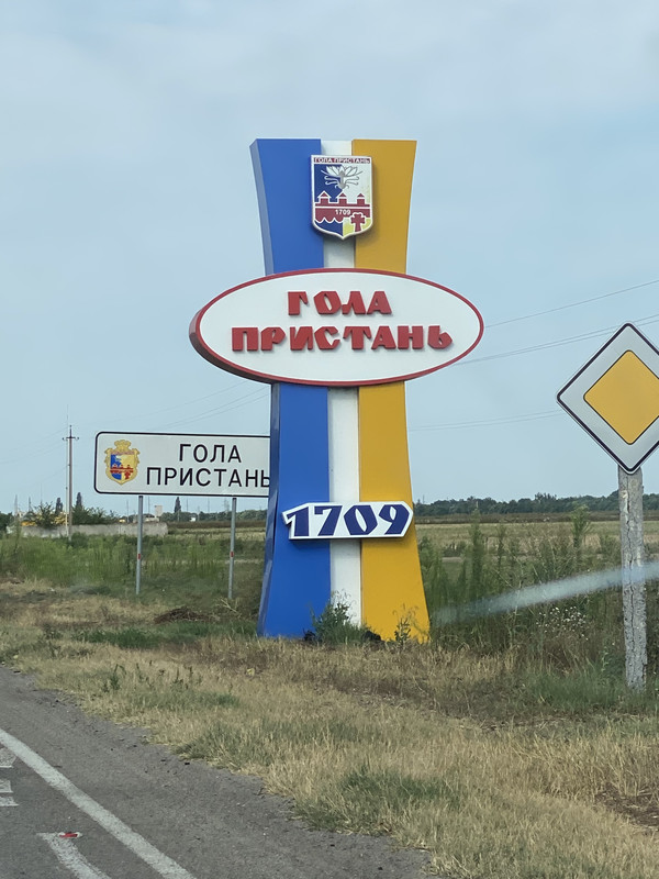 E4EE723B-26F6-4C5B-901E-D64D6D9C1566