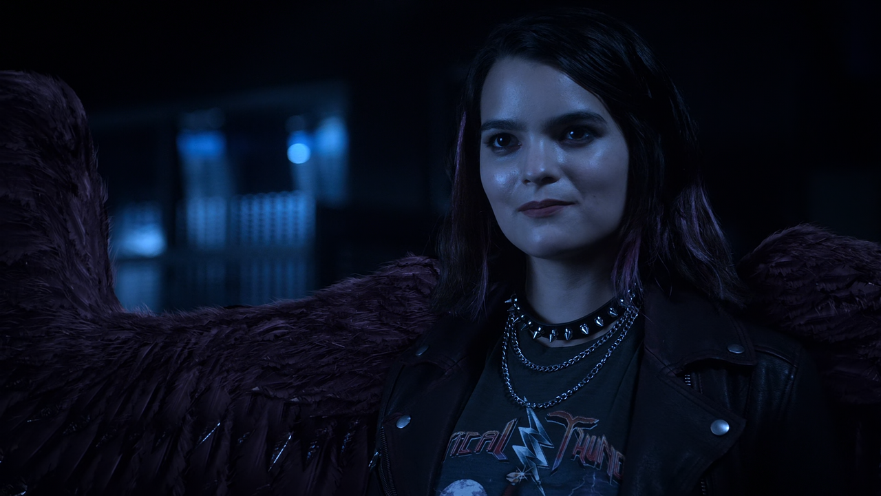 Lucifer.S06E02.Buckets.of.Baggage.1080p.10bit.NF.WEBRip.DDP5.1.HEVC-Vyndros.mkv_snapshot_48.34_[2021