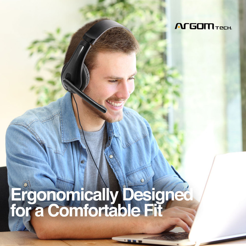 Una persona usando los audífonos Argom Metro 77, mostrando su comodidad.