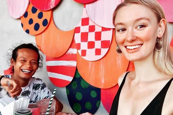 Nur Khamid dan Polly