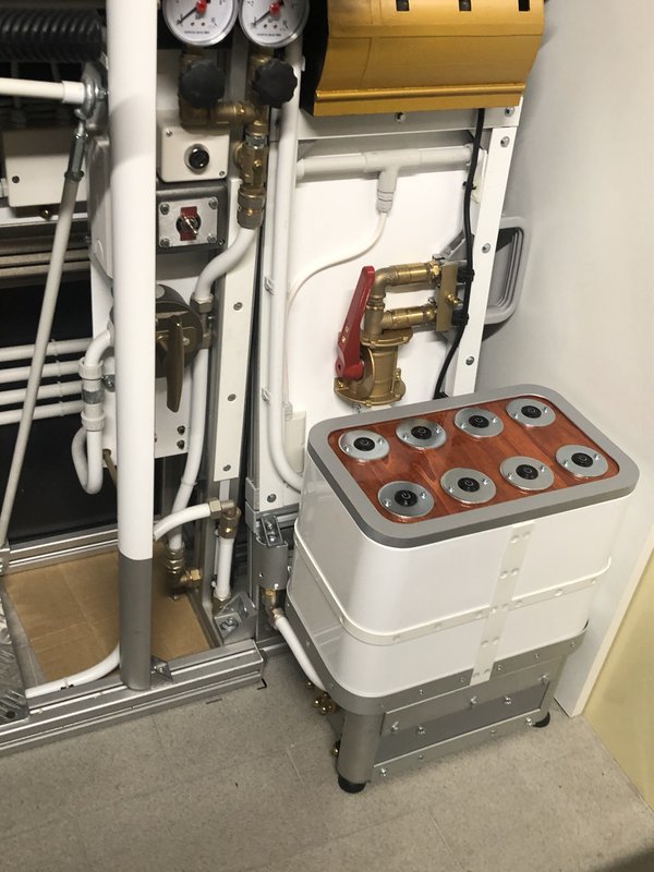 845-C82-D0-CD3-E-4345-A209-BB4-D2-D9-DE0