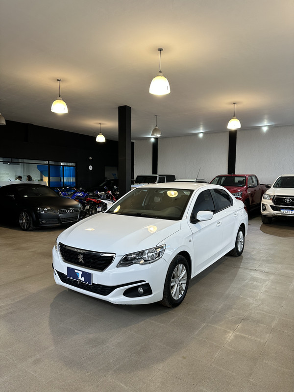 Peugeot 301 HDI Allure