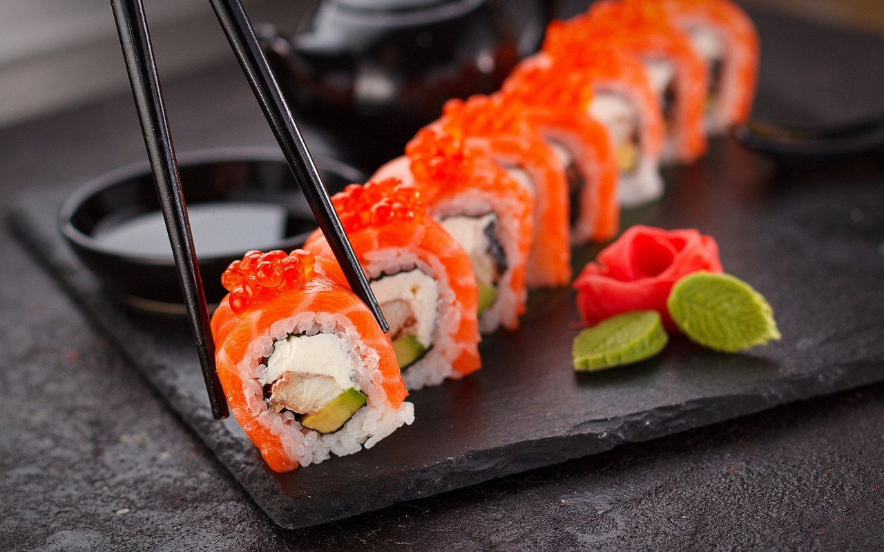 Orangesushirolls.jpg