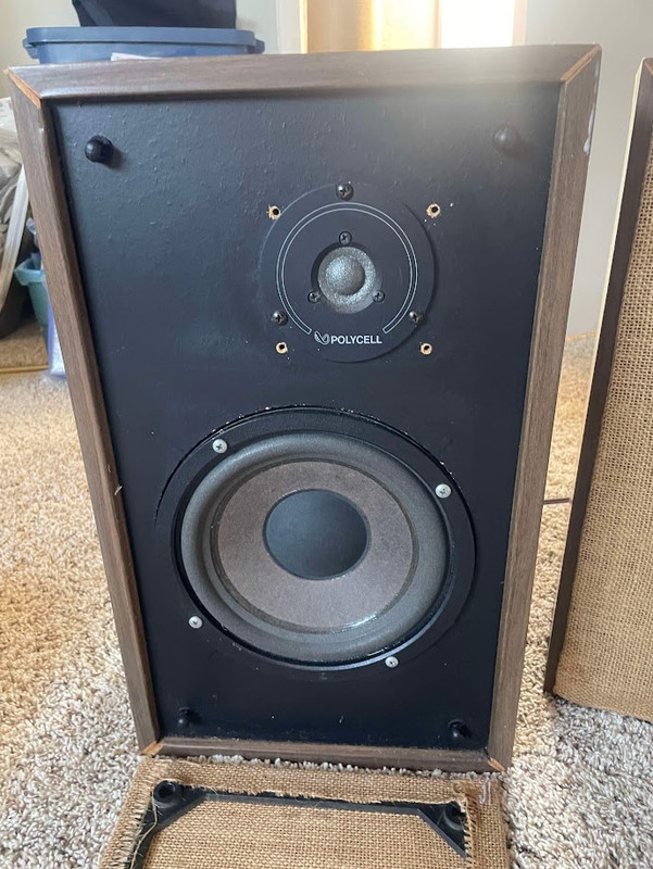 Advent 4 (should I buy) - Advent - The Classic Speaker Pages Discussion ...