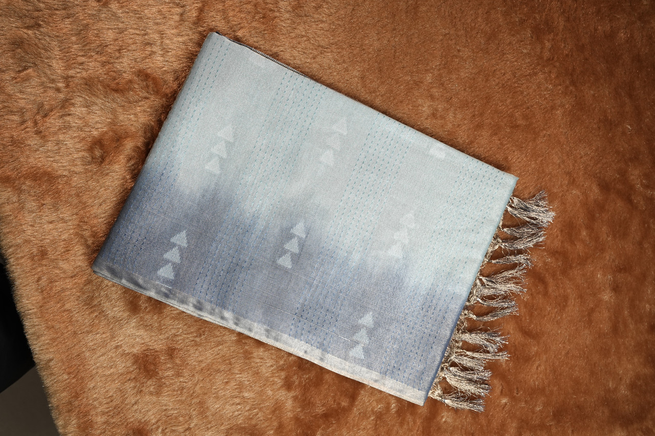 Rokea by RK Premium Handloom