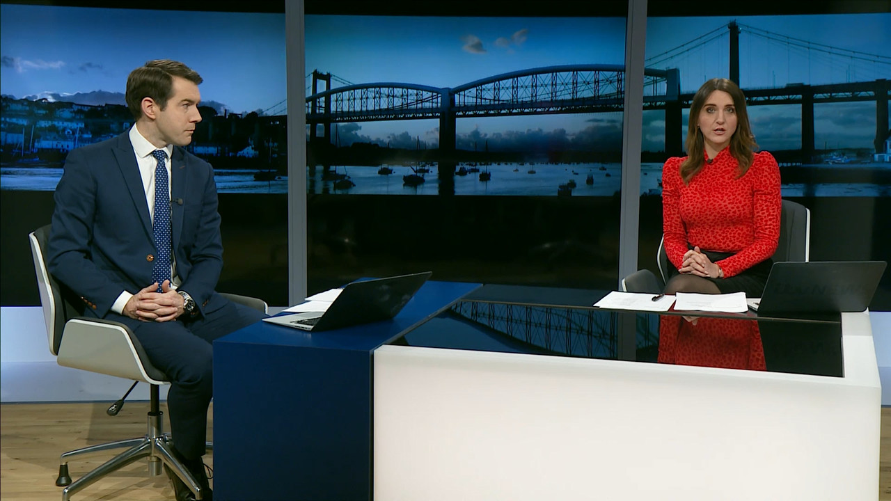 01.28 - 18.00.00 - ITV News West Country. News for Devon, Cornwall, S....ts_snapshot_10.42.868