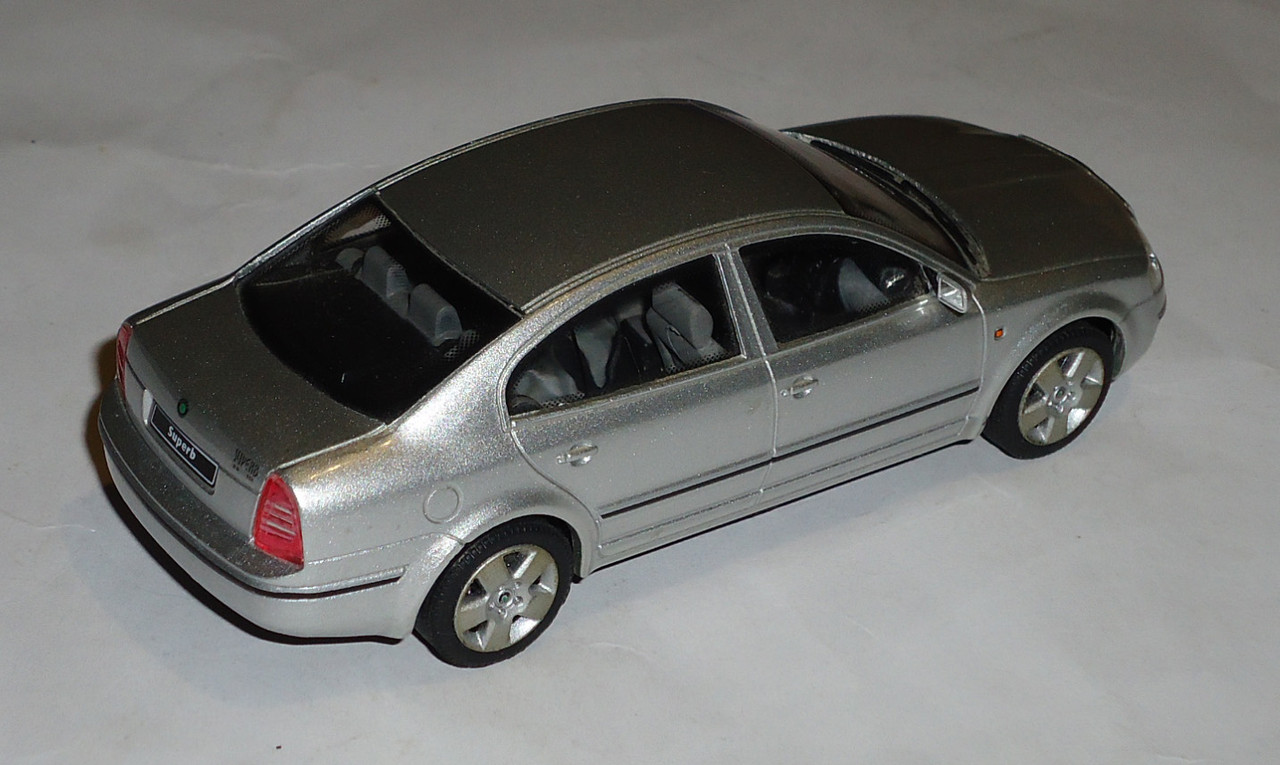 Skoda-Superb1