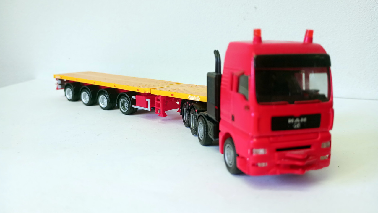 Mach (3301)