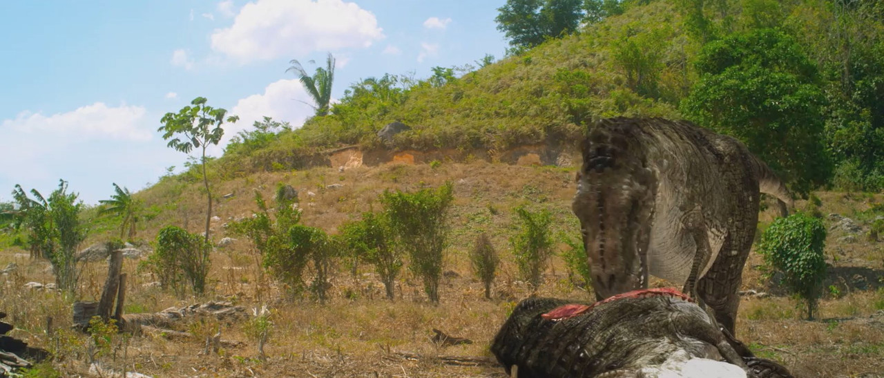 Jurassic Attack 2013 WebRip [Hindi + Tamil + Telugu + English] 480p, 720p ESub Screenshot