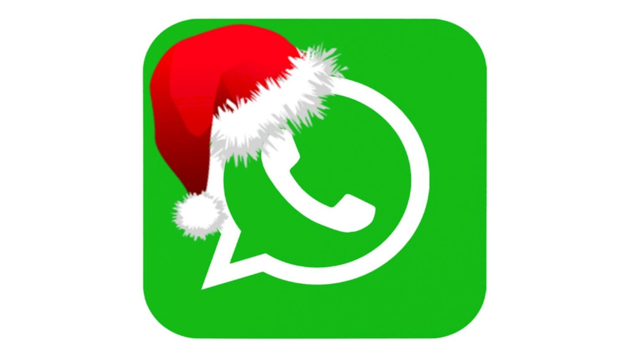 Logo de WhatsApp con gorro navideño, así es como se hace