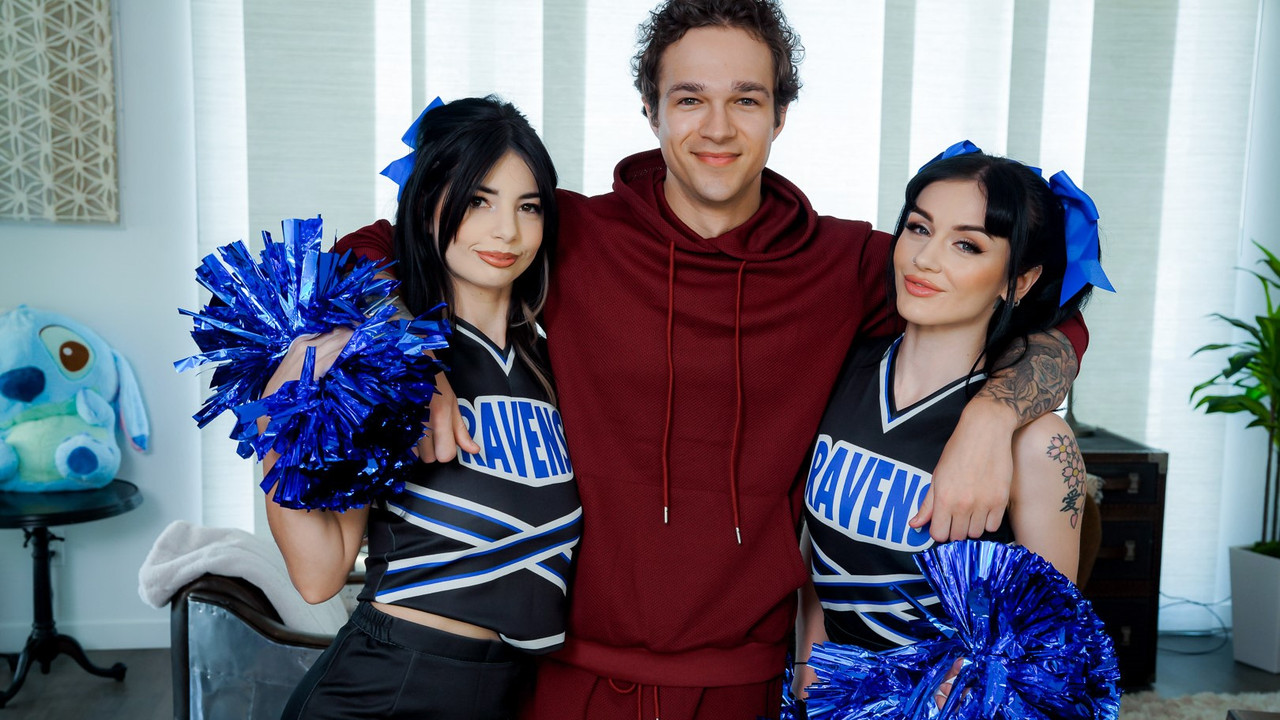 StepSiblings 25 07 31 Asteria Jade, Rosalyn Sphinx What Cheerleaders Do Best
