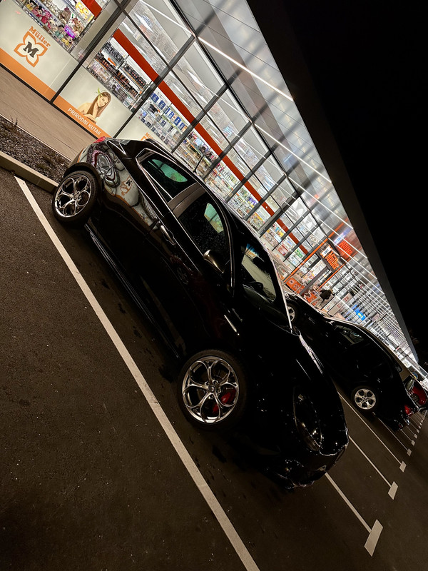 7D281CDD-A414-4CA6-ACFC-84290A4E4AC9