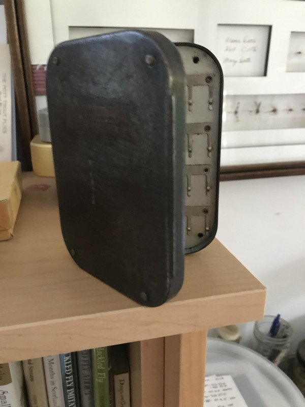 E7D4EDCC-5617-46E9-8A66-6DC810230403