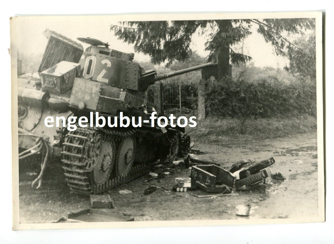 FOTO - PANZER - dtsch. Panzer 38(t) - St.Quentin 28.5.1940