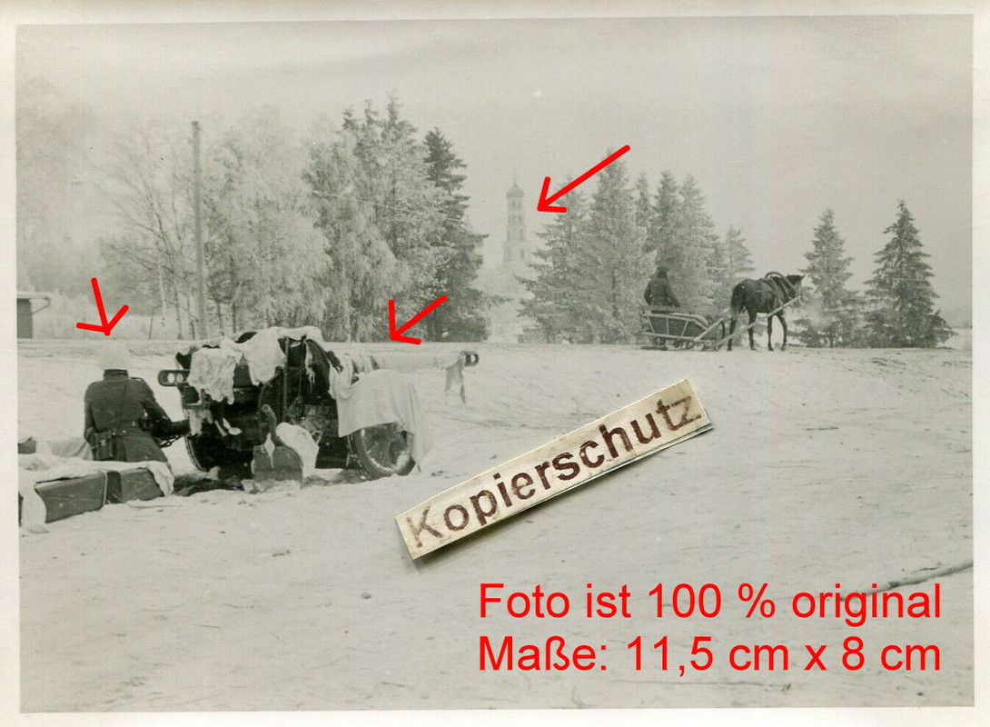 Geschütz in Wintertarn camo Soldat weißer Stahlhelm Abwehrkampf Russland Kirche