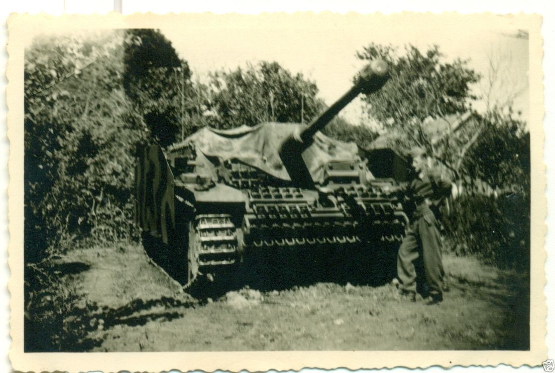 STURMGESCHÜTZ  STUG - SEITENSCHUTZ - LANGROHR - 