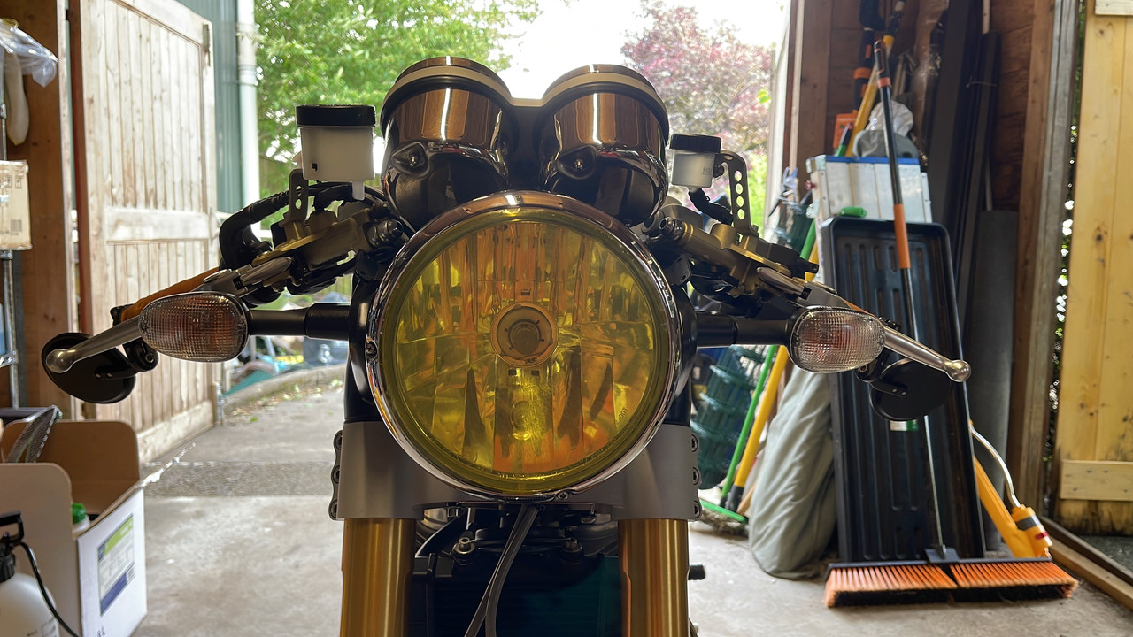 Invisible Patterns paint protection - headlight lens