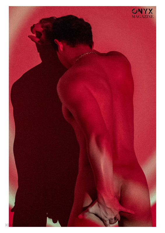096