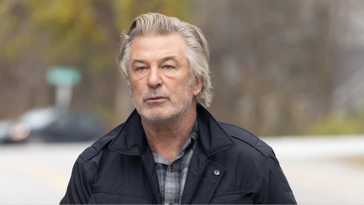 Retiran acusación contra Alec Baldwin; el actor regresa al rodaje de Rust