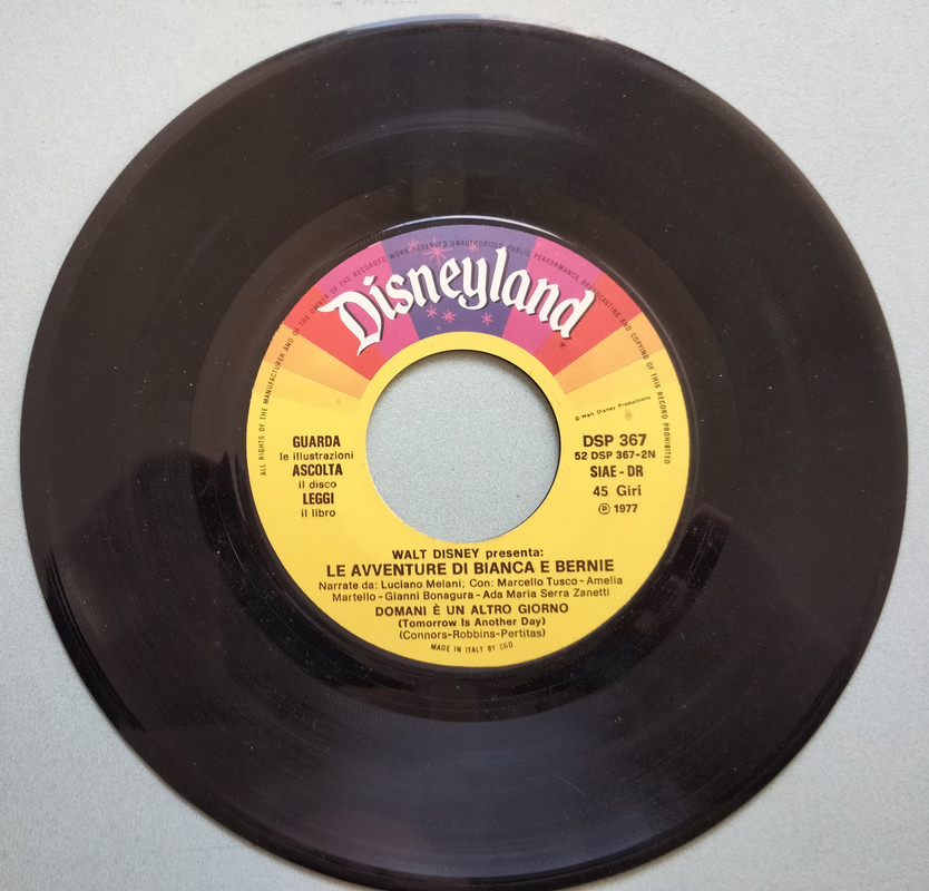 Walt-Disney-Bianca-e-Bernie-vinile-1