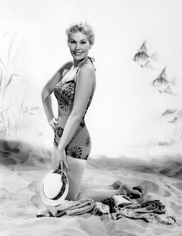 kim_novak_313