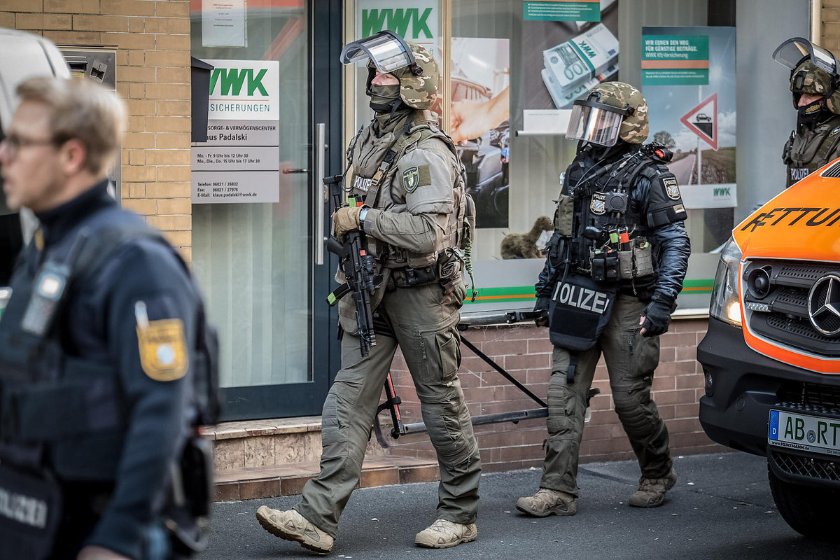 2A2EE896-81CD-4BCC-80F8-95882C3F1DCF