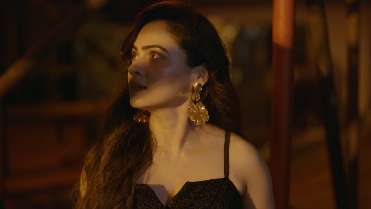 Service Girl 2026 WebRip Season 1 [Hindi] 480p 720p ESub Screenshot